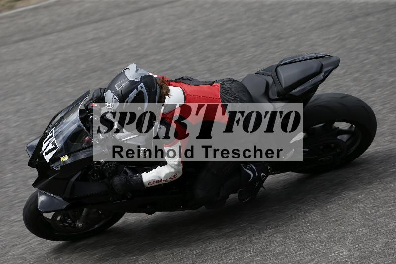 /30 27.07.2026  Dunlop Ride und Test Day ADR/Gruppe gelb Erfahren/77